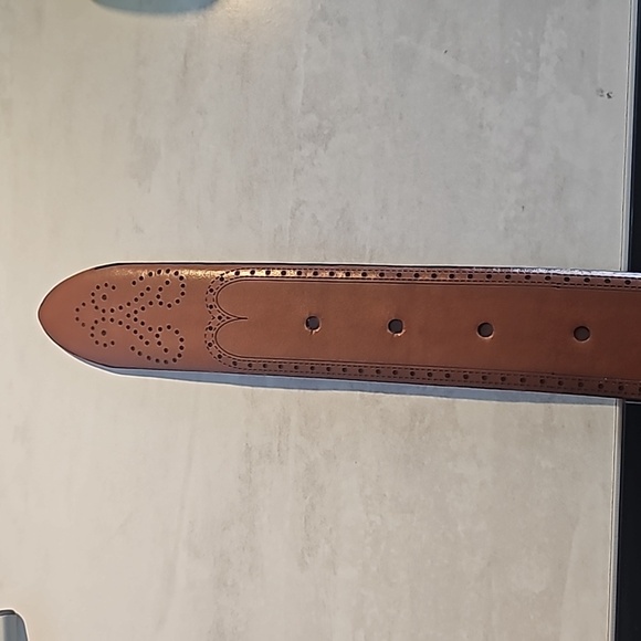 New Joseph Abboud Genuine Leather Men's Belt - Picture 4 of 5